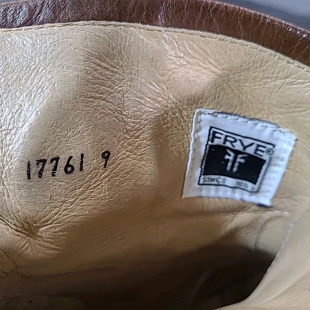 FRYE Phillip Harness Short Boots Women's‎ Size 7 B - Brown
